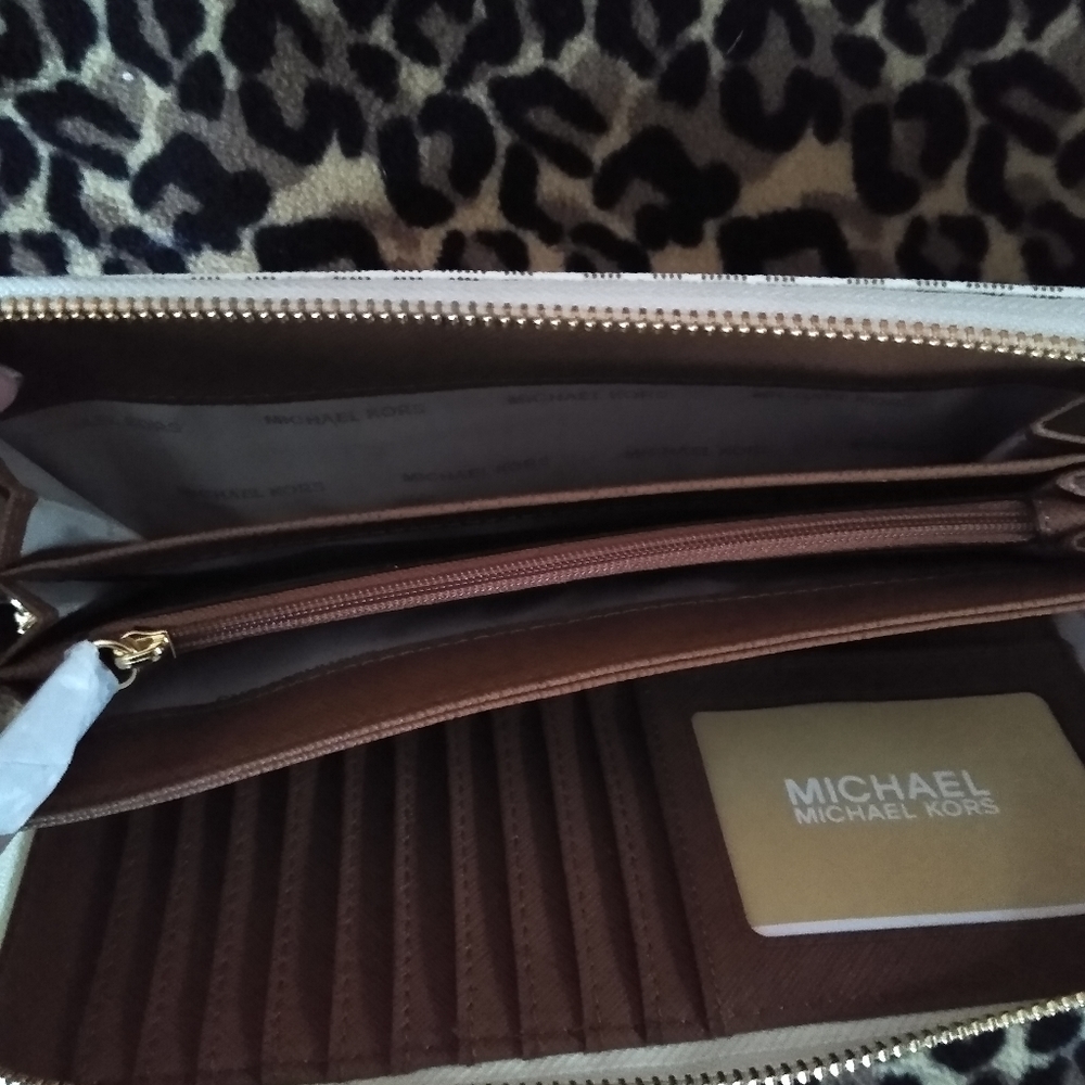 Michael Kors wallet